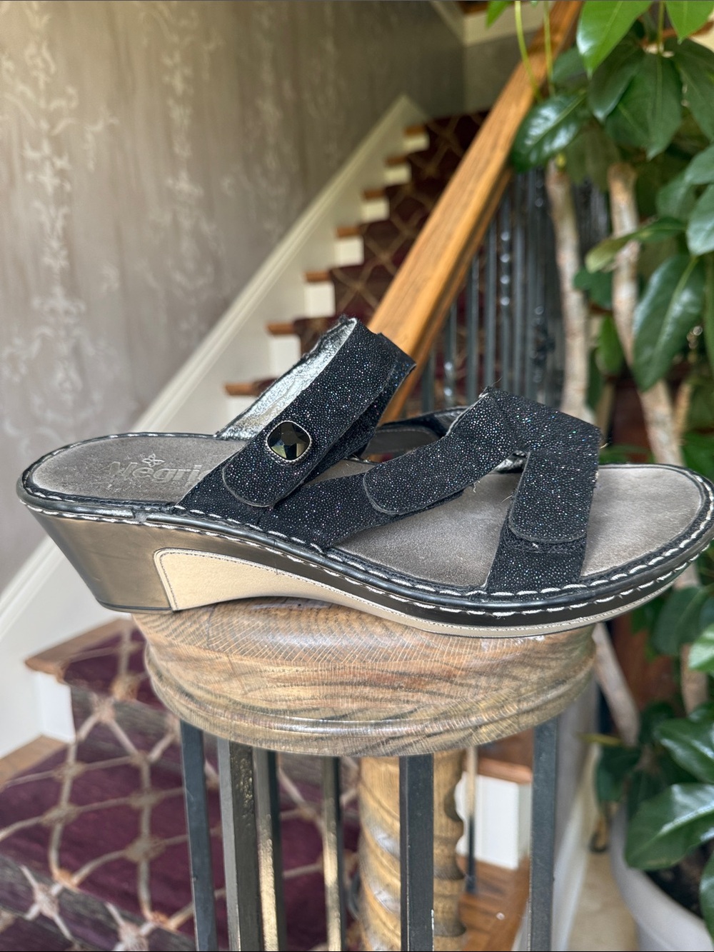 ALEGRIA LOTI GLITTEROTI wedge sandals, preowned good condition size 11 1/2